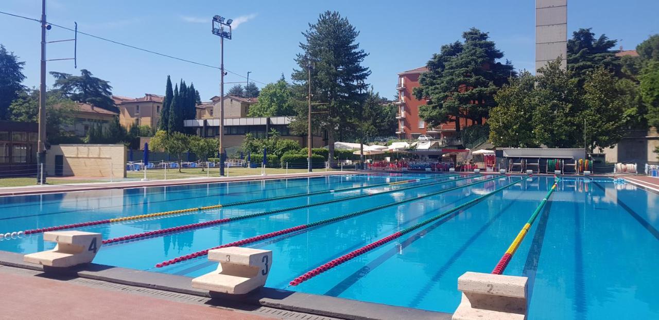 Stella Del Mar Panzió Bologna Kültér fotó